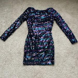 DRESS THE POPULATION- sequin long sleeve dress